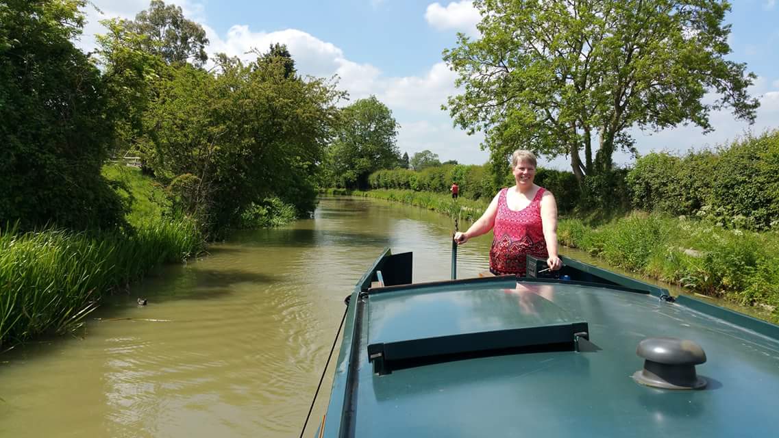 Tips for cruising on a narrowboat