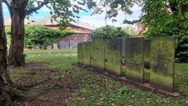 Aldergate Cemetery, Tamworth